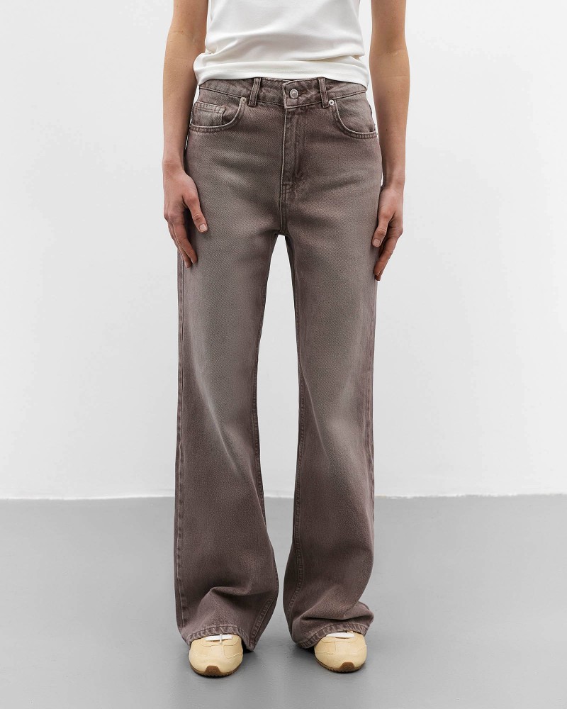 Світло-коричневі джинси Straight з вивареним ефектом FASHIONISTA