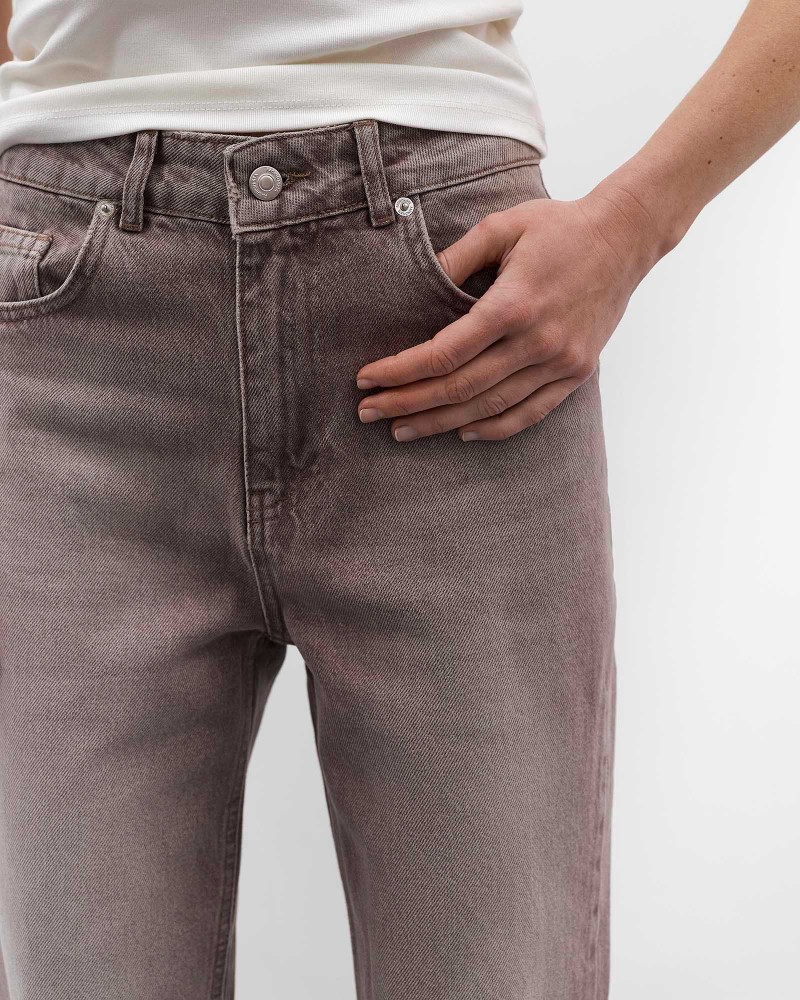 Світло-коричневі джинси Straight з вивареним ефектом FASHIONISTA