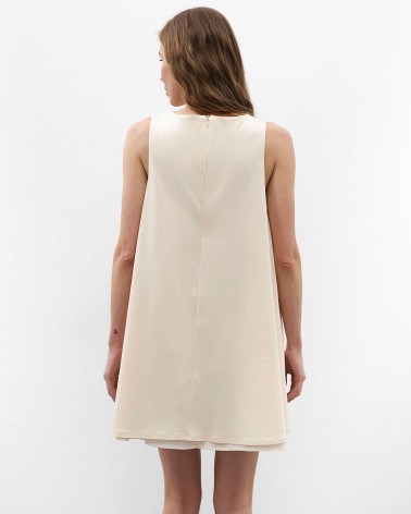 Світло-бежева мінісукня вільного крою
 FASHIONSTA