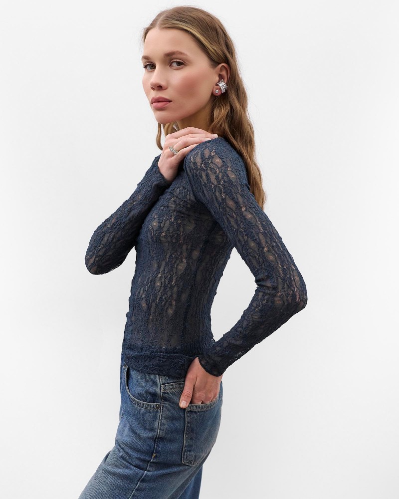 Темно-сірий мереживний лонгслів FASHIONISTA Темно-сірий мереживний лонгслів FASHIONISTA