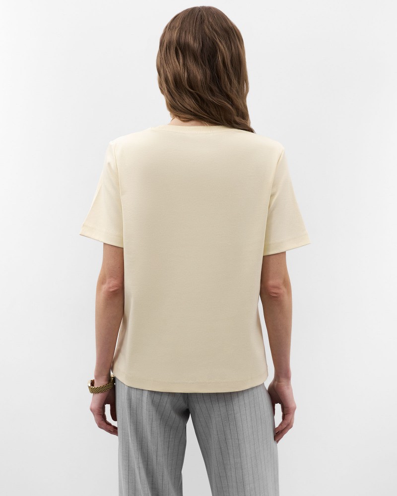 Кремова базова футболка FASHIONISTA