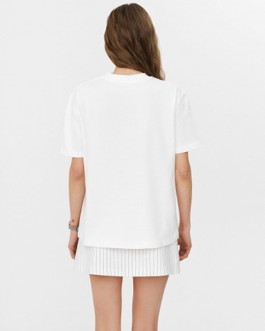 Біла футболка з принтованим написом FASHIONISTA