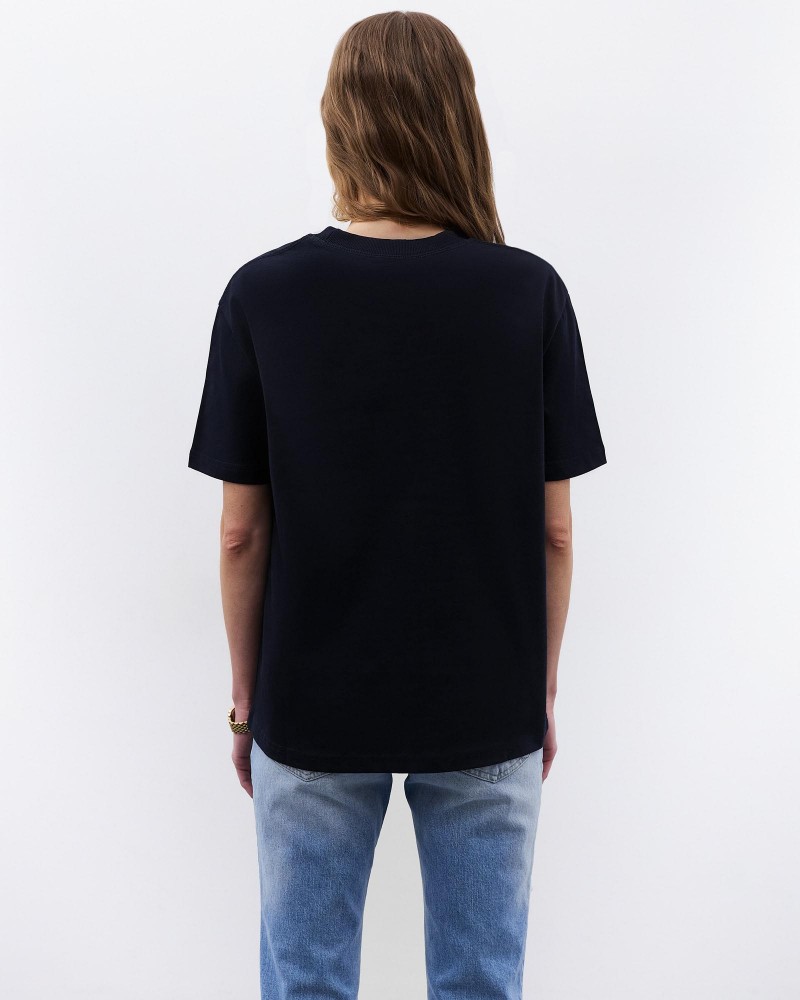 Темно-синя футболка вільного крою FASHIONISTA Темно-синя футболка вільного крою FASHIONISTA
