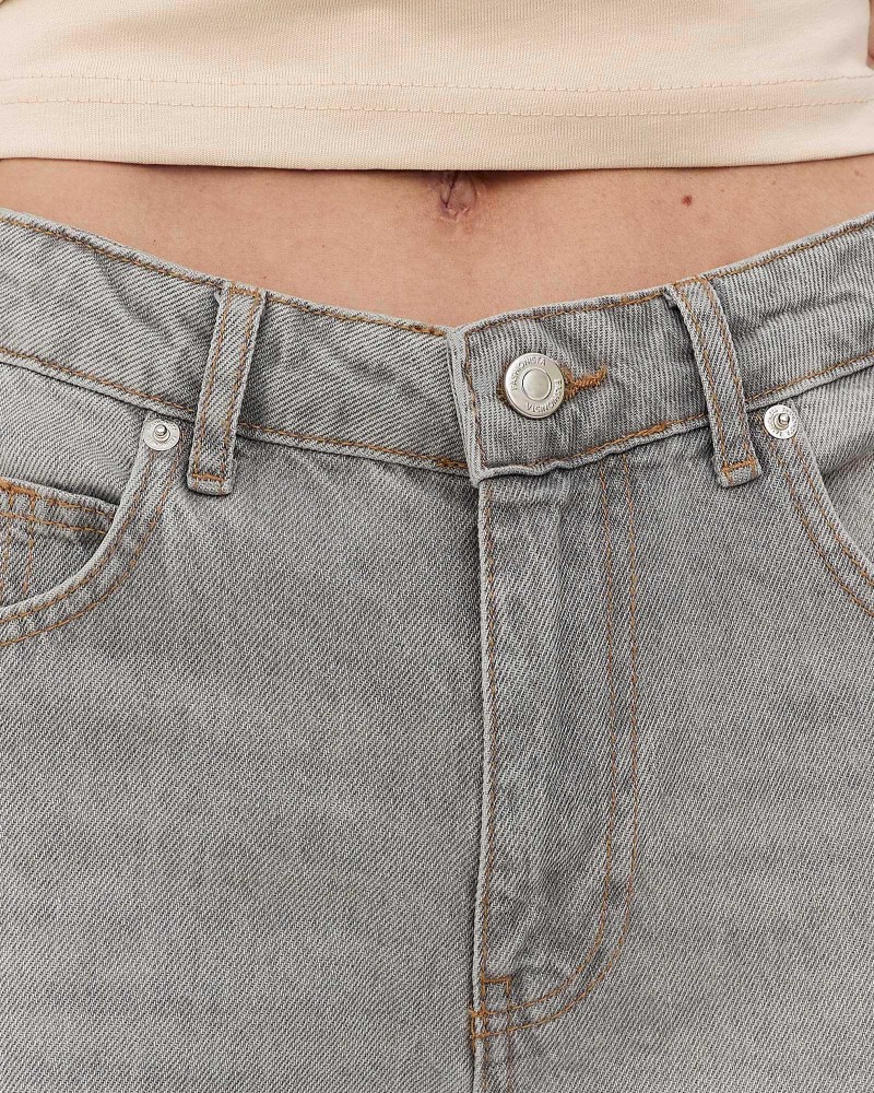 Світло-сірі джинси Straight з вивареним ефектом FASHIONISTA Світло-сірі джинси Straight з вивареним ефектом FASHIONISTA