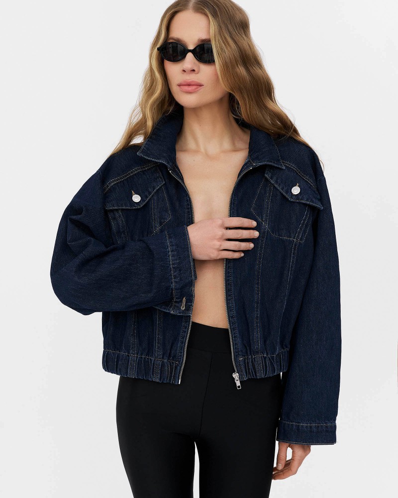 Темно-синій джинсовий бомбер з кишенями FASHIONISTA