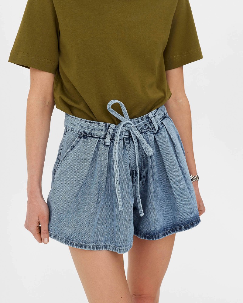 Блакитні джинсові шорти із зав'язками FASHIONISTA