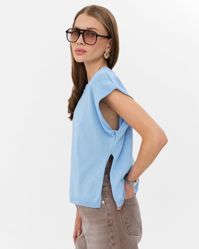 Блакитний джемпер з боковими розрізами FASHIONISTA