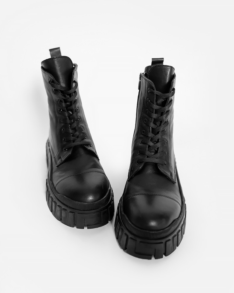 Черевики шкіряні з шнурівкою від FASHIONISTA чорний